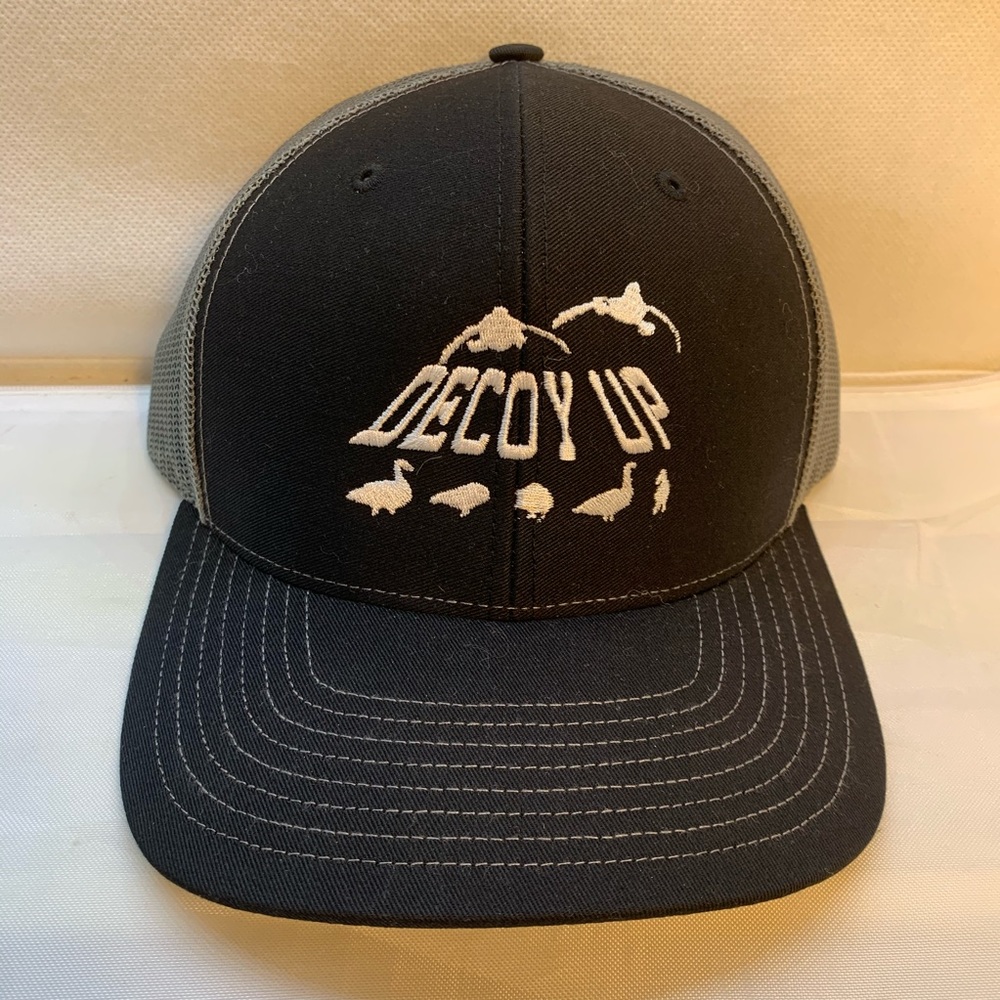 Trucker Style SnapBack Baseball Cap. Decoy Up Hat